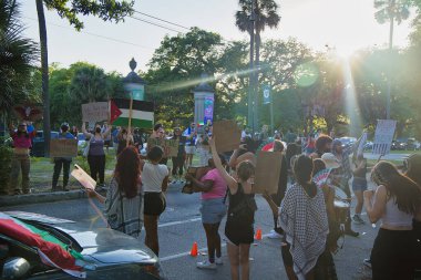 Ortadoğu savaş öğrencisi protestocular Tulane Üniversitesi 'nde