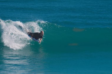 Sebastian Inlet, Florida 'da sörf ve balık tutma