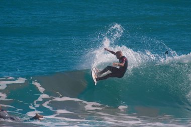 Sebastian Inlet, Florida 'da sörf ve balık tutma