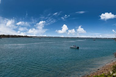 Sebastian Inlet, Florida 'da sörf ve balık tutma