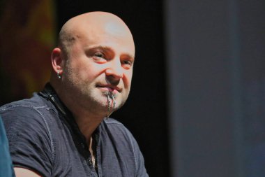 Ozzy Osbourne ve arkadaşları Ozzfest için düzenlenen basın toplantısında.