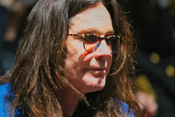 Ozzy Osbourne ve arkadaşları Ozzfest için düzenlenen basın toplantısında.