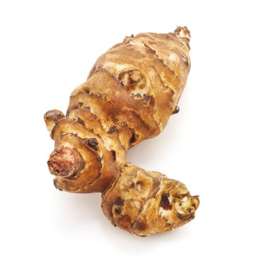 Kök ham enginar beyaz arkaplanda izole edildi.