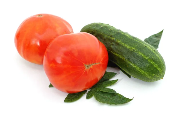 Ogórki Pomidory Izolowane Białym Tle — Zdjęcie stockowe