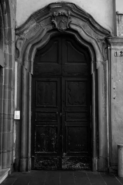 Eski Kapıların Ayrıntıları Desenler Kilise Kapıları — Stok fotoğraf