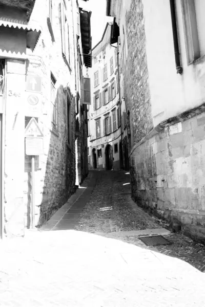 Bergamo Nun Sokakları Sokakları Yukarı Şehir Siyah Beyaz — Stok fotoğraf