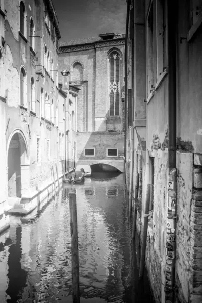 威尼斯 意大利 2023年8月17日 威尼斯市中心典型的威尼斯住宅 — 图库照片
