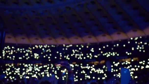 People Waving Hands Smartphones Flashlight Live Music Concert Happy People — Video Stock