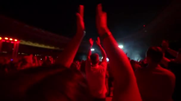 People Clap Hands Dance Evening Concert Light Show Fans Raise — Stok Video