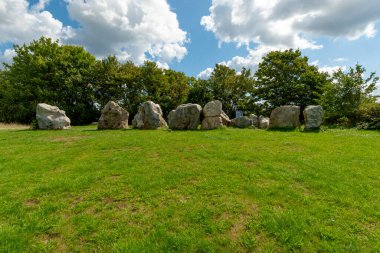 Bu megalitik mezarın bu kadar zamandır var olduğuna inanmak zor..