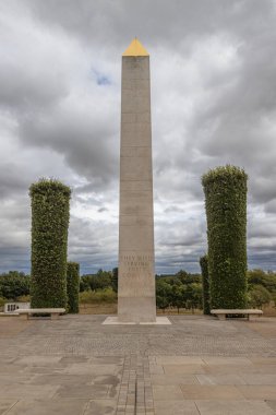 İngiltere 'deki ulusal bir anıt bahçesinde. Botanik bahçesinin bir bölümünden yüksek kaliteli fotoğraf..