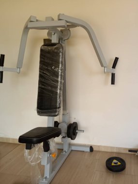 GYM vücut geliştirme ve spor için kelebek makinesi