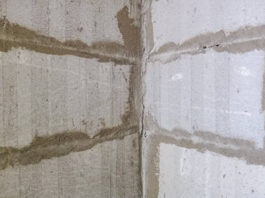 AAC (Otoklavize Havalandırılmış Beton) Ramco Blokları kullanılarak Duvarın Köşesini Bloklar 