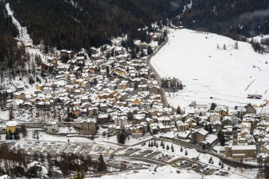 Cogne Aosta Vadisi Karlı bir günde