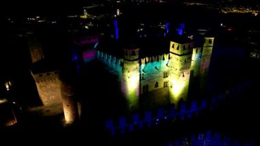 Fenis Şatosu Aosta Vadisi Hava Gecesi Hava Aracı