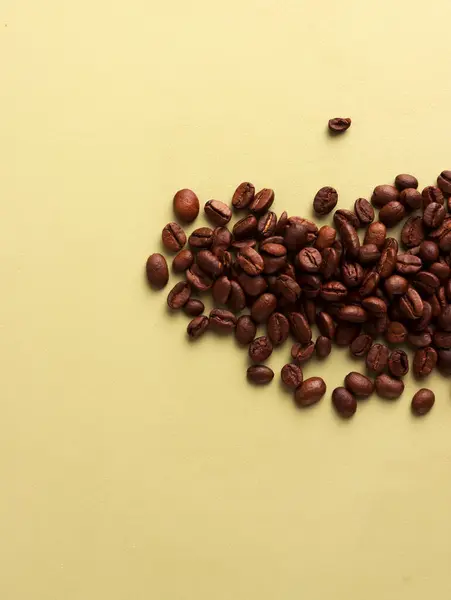 Kahve çekirdekleri espresso aroma kafein kafe kahve kapuçino içecek barista servis malzemesi latte