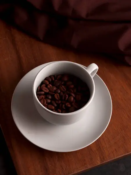 Kahve çekirdekleri espresso aroma kafein kafe kahve kapuçino içecek barista servis malzemesi latte