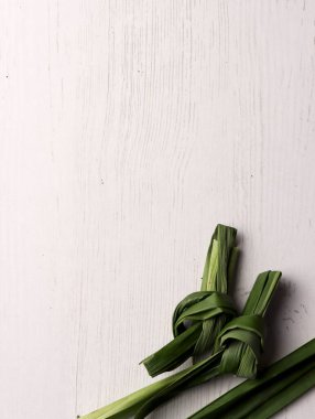 Ice cincau pandan yaprağı Endonezya 'nın geleneksel içecek malzemesi Asya tatlısı gula jawa yağ