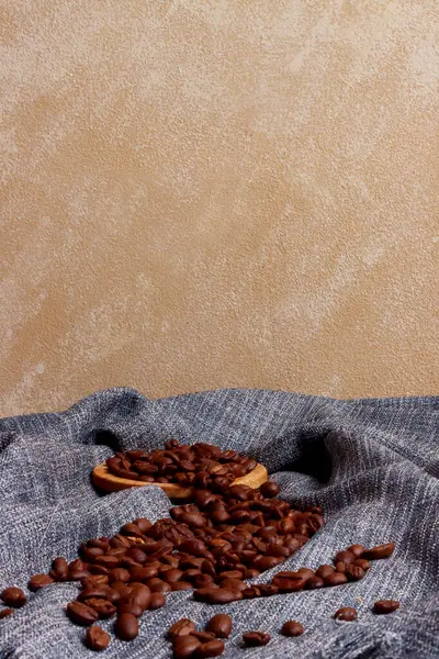 Kahve çekirdekleri espresso aroma kafein kafe kahve kapuçino içecek barista servis malzemesi latte