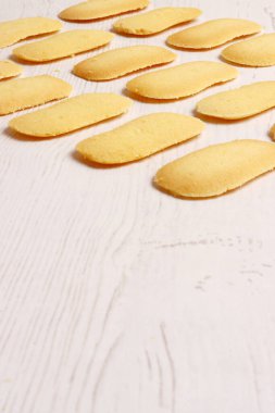 Endonezya mutfağı şekeri un unu tarifi nastar geleneksel fırın ev yapımı kek bisküvisi