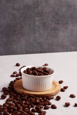 Kahve çekirdekleri espresso aroma kafein kafe kahve kapuçino içecek barista servis malzemesi latte