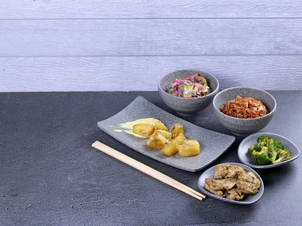 sağlıklı besin maddeleri organik arka plan vitamin ham market salatası geleneksel Asya menü sanatı