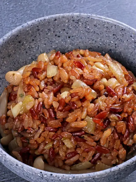 Asya usulü pirinç porselen mısır gevreği ev yapımı mutluluk mutfağı diyeti öğle yemeği doğal çiğ yemek