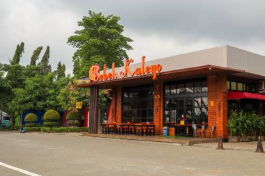 Purwakarta, Endonezya - 3 Haziran: Purbaleunyi Toll Yolu Dinlenme Alanı 72, Purwakarta, Endonezya