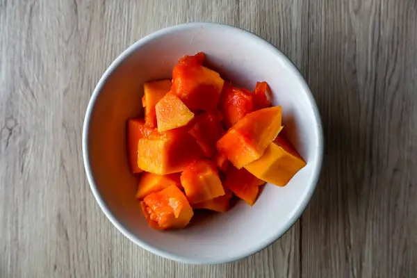 stock image A Bowl of Sliced Papaya Ready to Eat