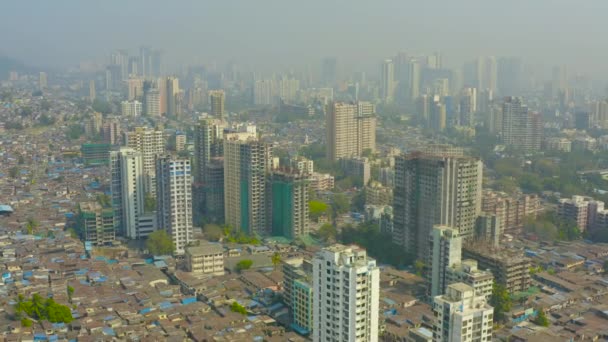 Widok Drona Budynki Miejskie Zapewnia Urzekający Wgląd Dynamiczny Świat Rozwoju — Wideo stockowe