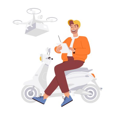 Uzaktan kumandalı İHA kullanan bir adam motosikletin üzerinde oturuyor. 