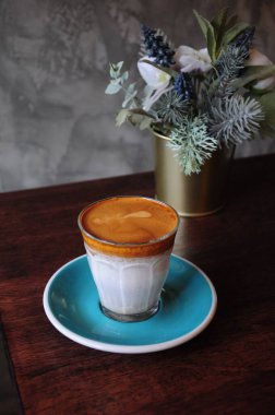 Kirli kahve, kahve menüsü, sütlü kahve.