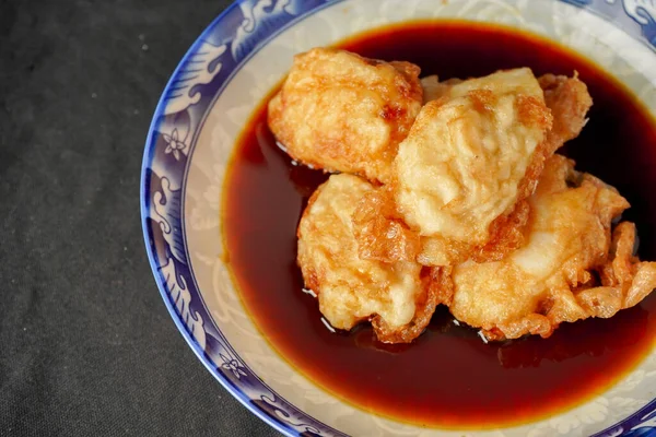 stock image Pempek is a typical food from Palembang, Indonesia. This food is very popular. Indonesian street food.