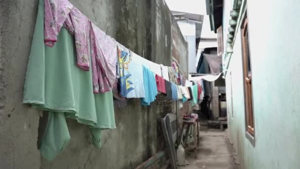 Hanging Clothes Rope Narrow Alley Community Habits — Stockvideo