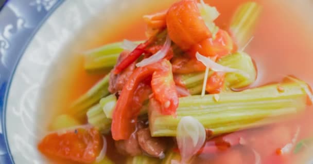 Moringa Sour Soup Sliced Tomatoes Chilies Indonesian Food — 图库视频影像