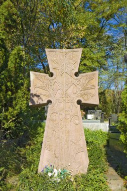 Ukrayna, Kyiv 'deki Baikove Mezarlığı' nda Ivan Gonchar 'ın Mezarı 