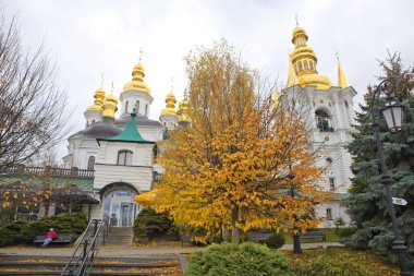 Kyiv-Pechersk Lavra Sonbahar günü Ukrayna 'nın başkenti Kyiv' de