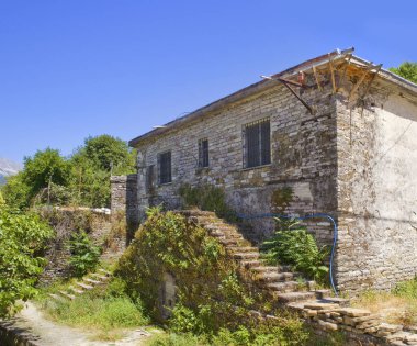 Arnavutluk 'un Cirokastra kentinde klasik Türk hamamı