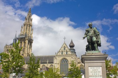 Peter Paul Rubens 'in Antwerp, Belçika' daki Groenplaats Anıtı