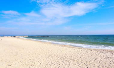Odessa, Ukrayna 'da güneşli bir günde deniz manzarası
