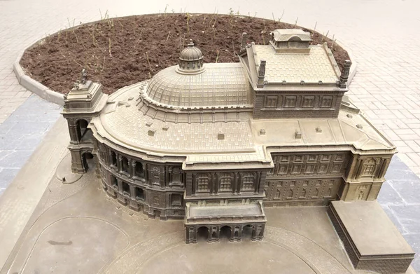 Бронзовий Невеликий Макет Оперного Театру Одесі — стокове фото