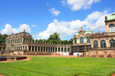 Zwinger Palace ve Park kompleksi Dresden, Almanya
