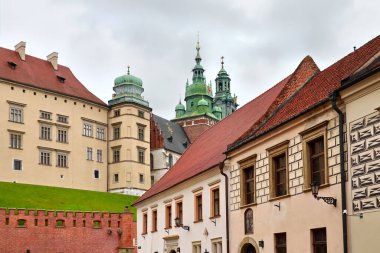 Polonya 'nın Krakow kentindeki Kanonicza Caddesi manzarası