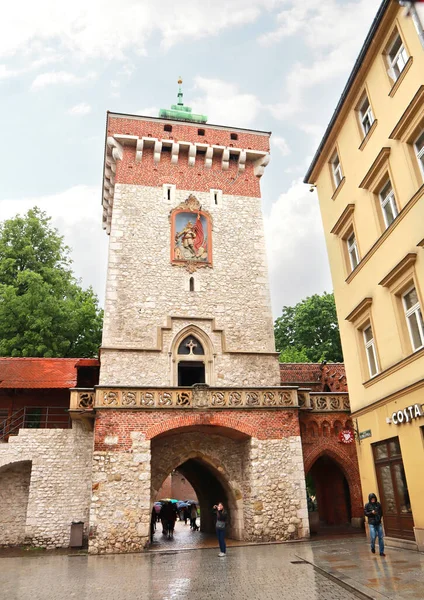 Πύλη Του Florian Στην Κρακοβία Πολωνία — Φωτογραφία Αρχείου