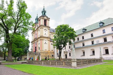  Krakow, Polonya 'da Başmelek Michael ve Aziz Piskopos Stanislav Bazilikası
