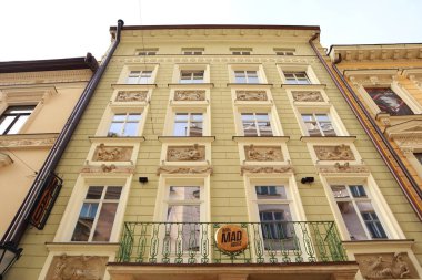 Lviv, Ukrayna 'daki Shevska caddesinde klasik kamenitsa (18. yüzyıl)