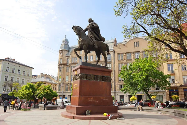 Ukrayna Lviv Deki Kral Danylo Halytskyi Anıtı — Stok fotoğraf