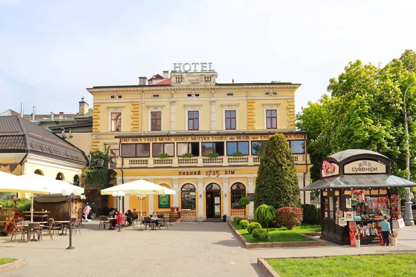 stock image  Street cafe in downtown of Lviv, Ukraine