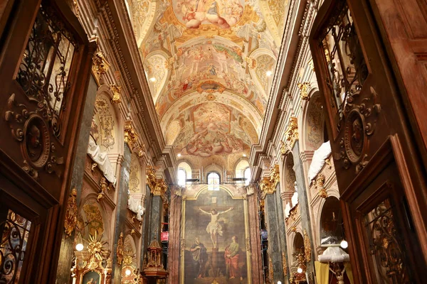 Interior Iglesia Jesuita San Pedro Pablo Lviv Ucrania — Foto de Stock