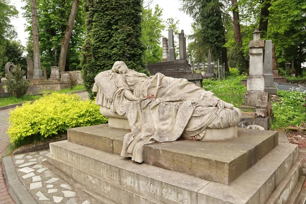Grafsteen Beeldhouwwerk Aan Regina Markovskaja Lychakiv Begraafplaats Lviv Oekraïne — Stockfoto